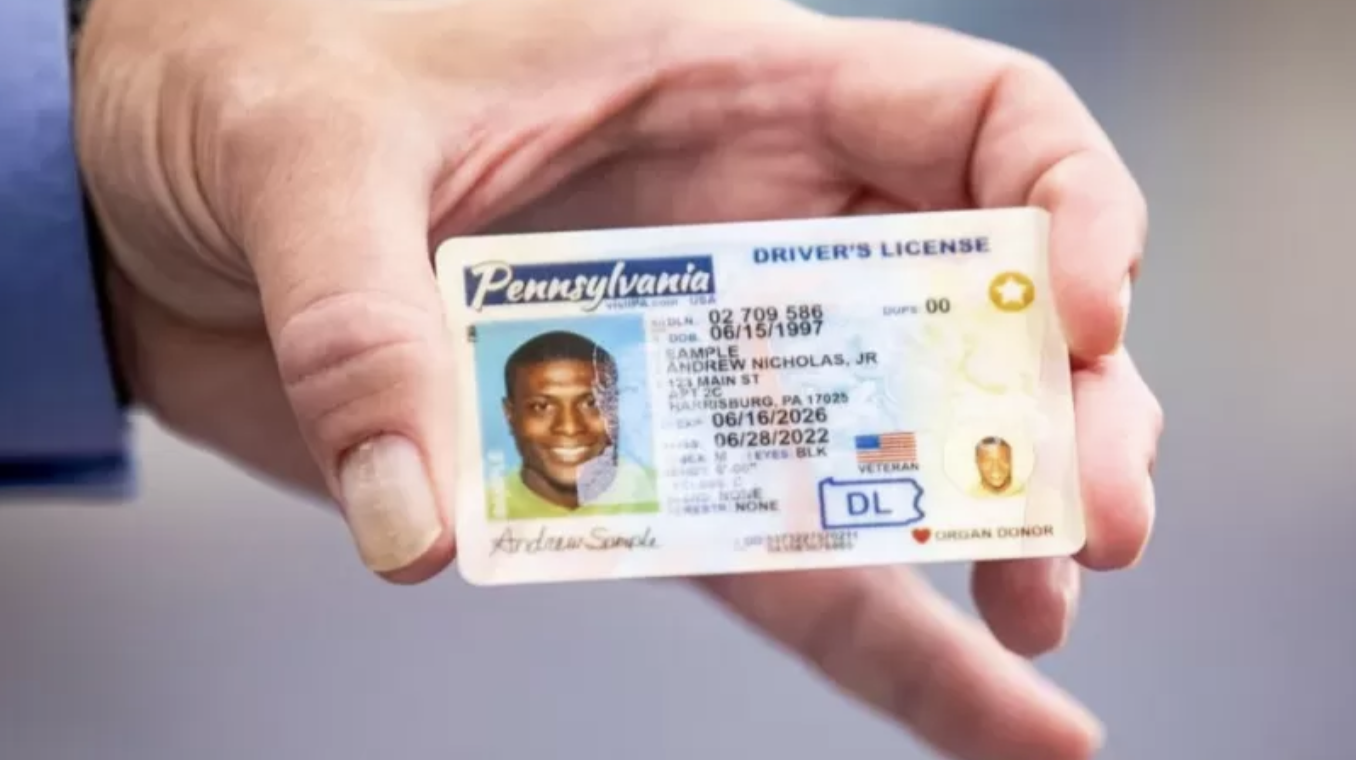 EUA passarão a cobrar US$ 45 de viajantes sem REAL ID ou passaporte